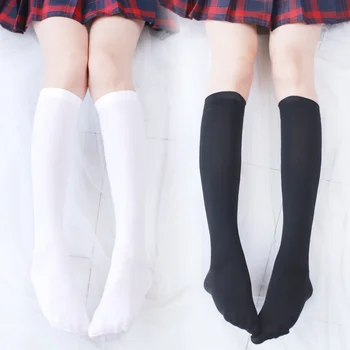 Rovnomerný Farebný Teľa Dlhé Koleno Dĺžke Japonský Štýl Trubice Velvet Biela Čierna Študentov Ponožky